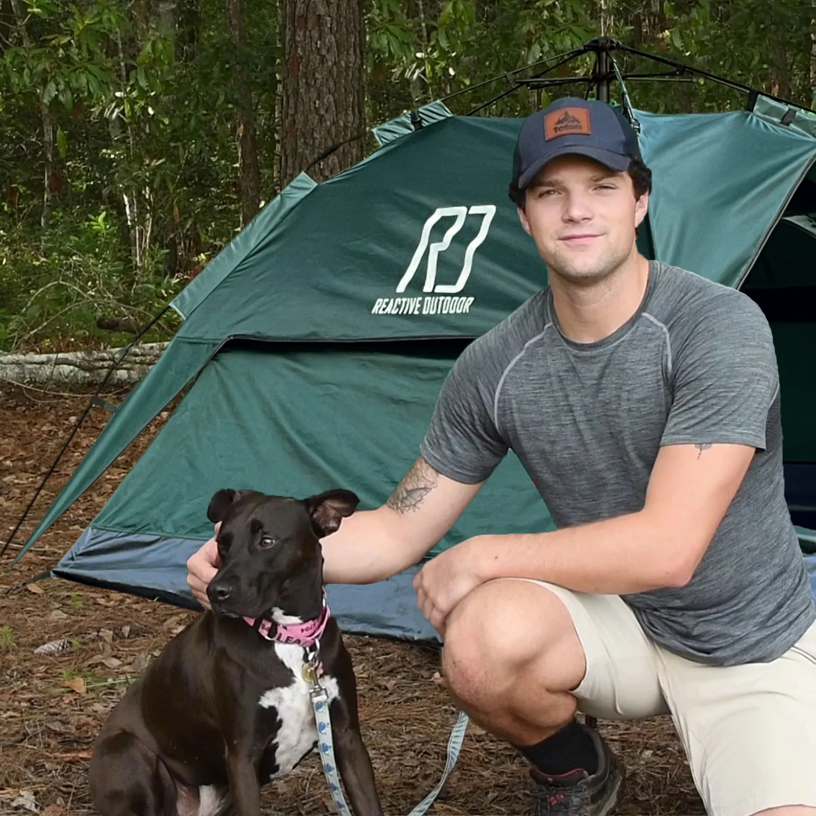 1 Small-Sized   1 Large-Sized 3 Secs Tent   2 FREE Camping Tarps (Family Package, US)