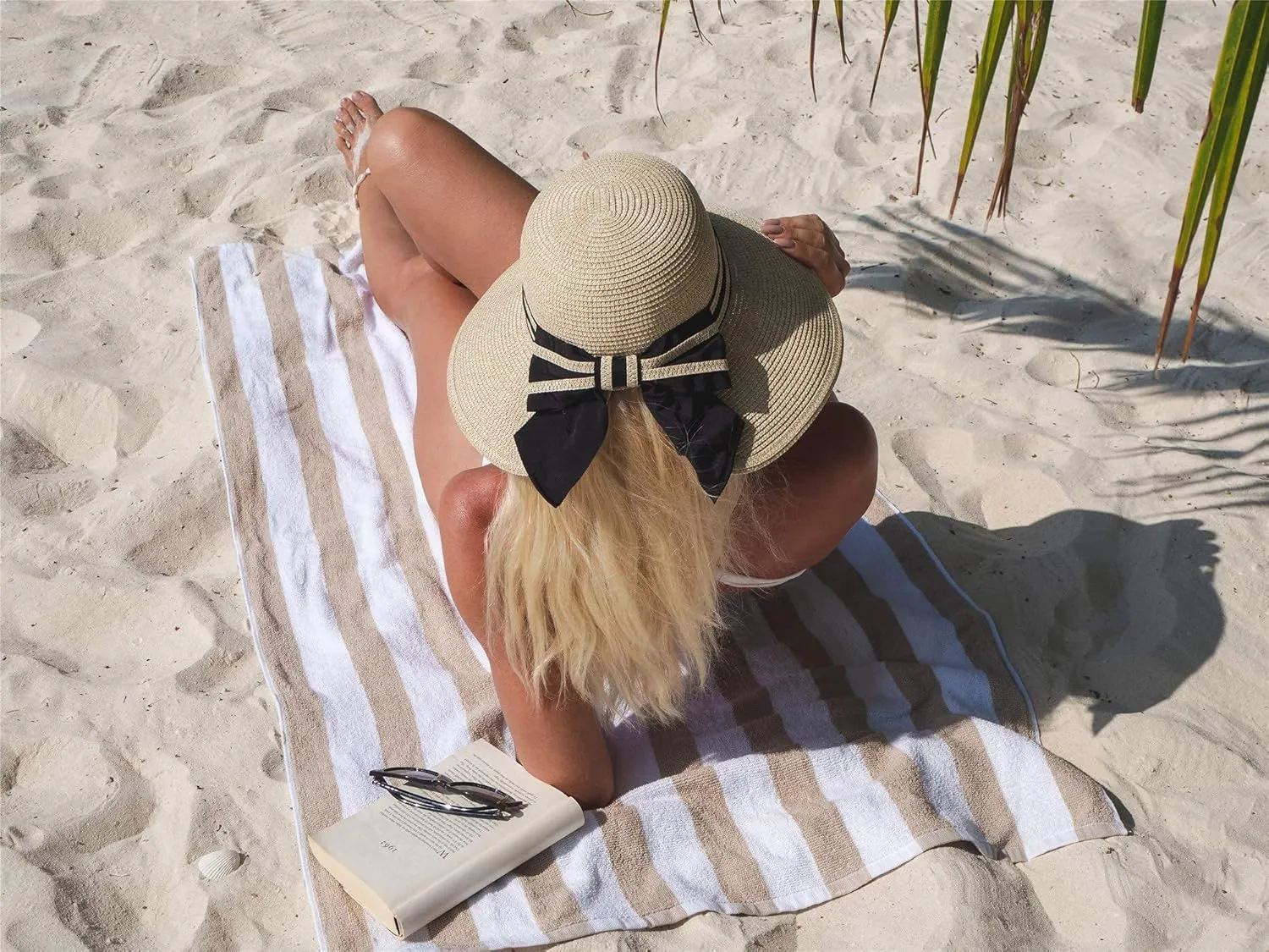 Comhats Summer Beach Sun Hats for Women Wide Brim UV Protection UPF 50  Foldable Packable