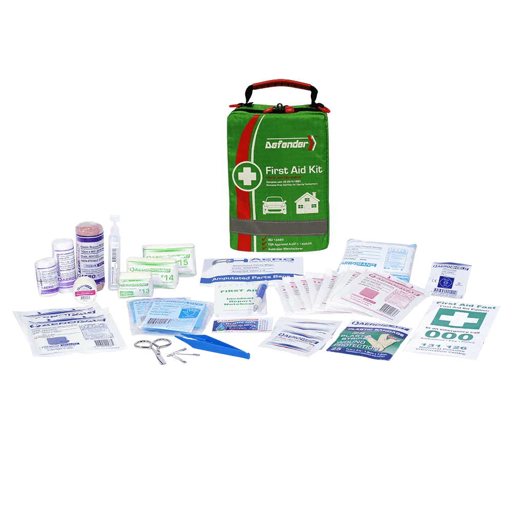 DEFENDER Versatile First Aid Kit
