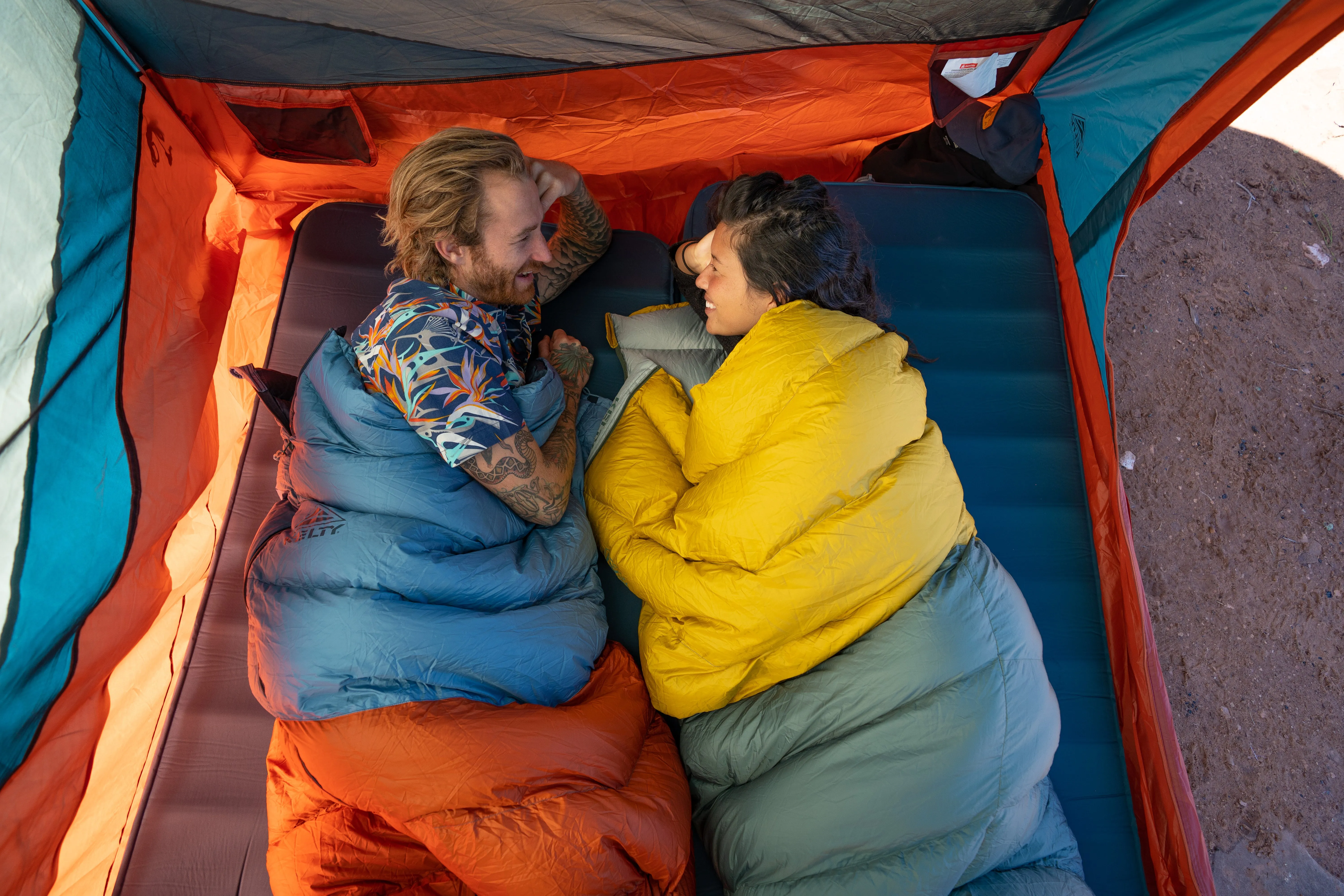 KELTY Camping Tent Discovery Basecamp 4