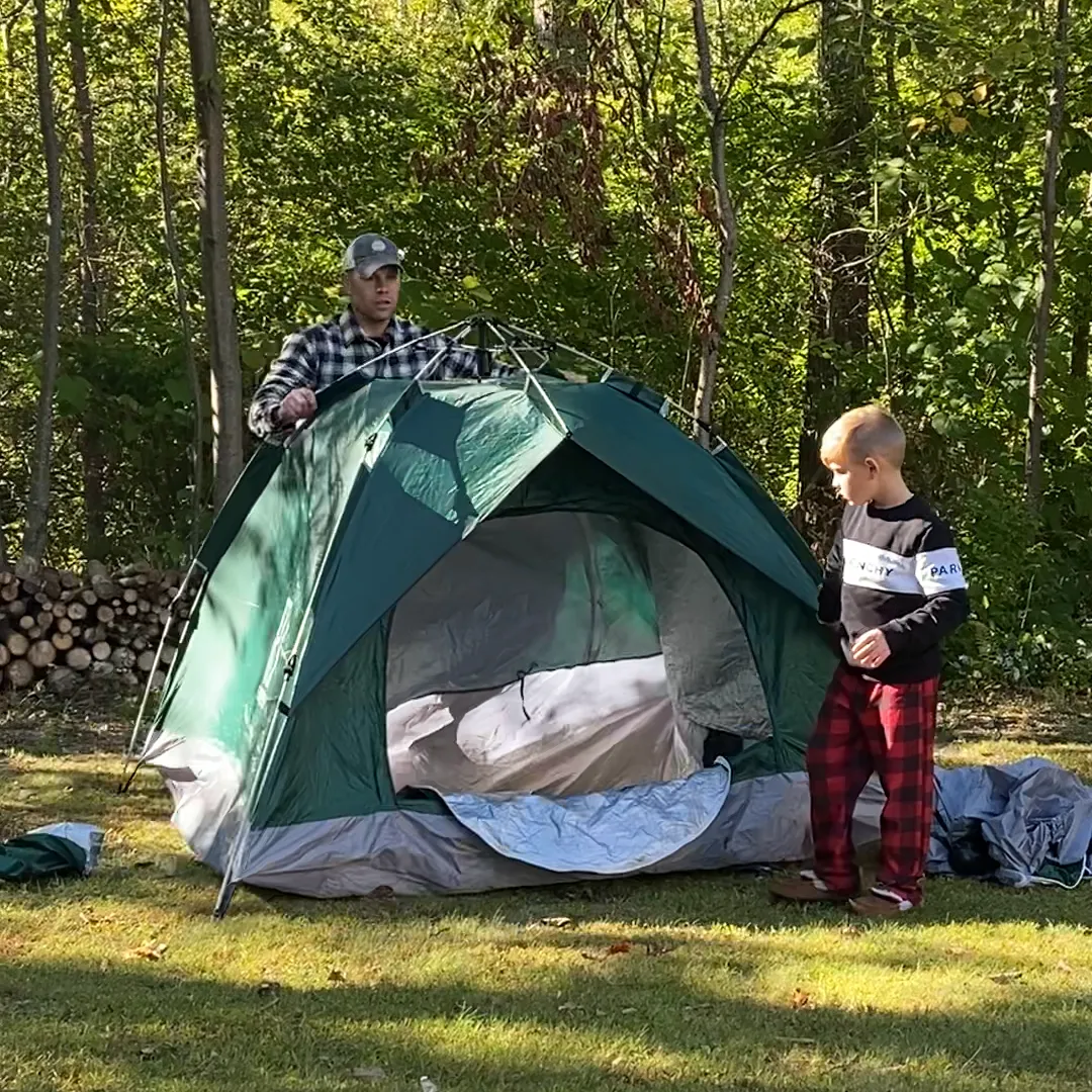 Large-Sized 3 Secs Tent (Comfortable for 3 Adults, CA)