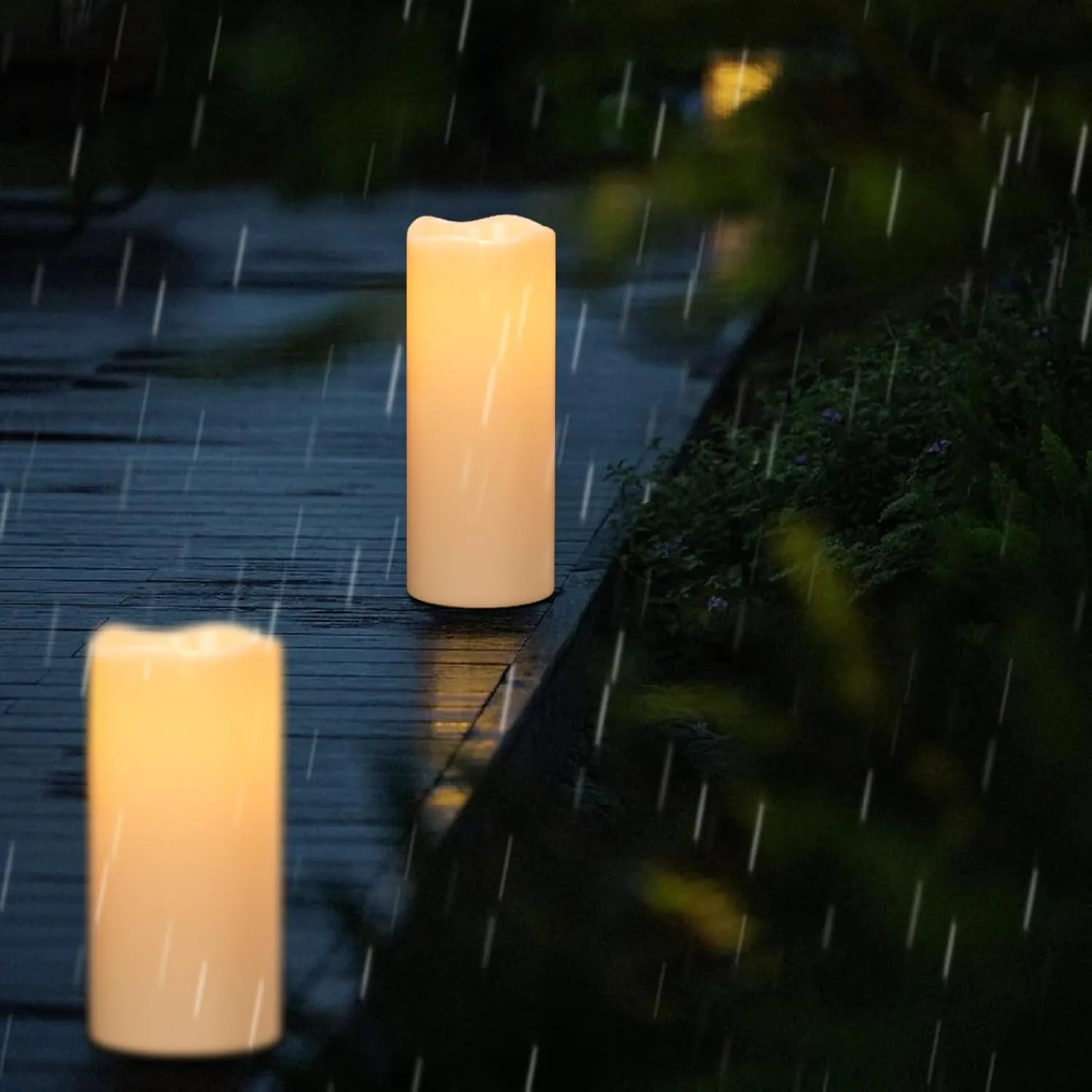 Large Solar Candles Outdoor Waterproof, Outdoor Candles Rechargeable for Lanterns, Large Solar Lanterns Flickering for Garden Camping Patio Home Decor Dusk to Dawn (2Pcs,4" D×8"/10" H)