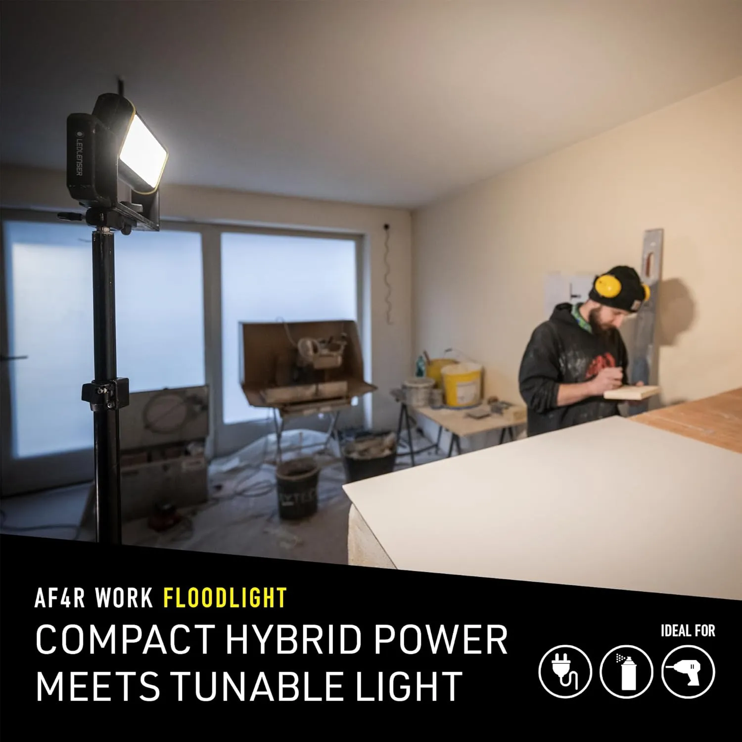 Ledlenser AF4R Work, Rechargeable and AC Powered Area Light, 2000 Lumens