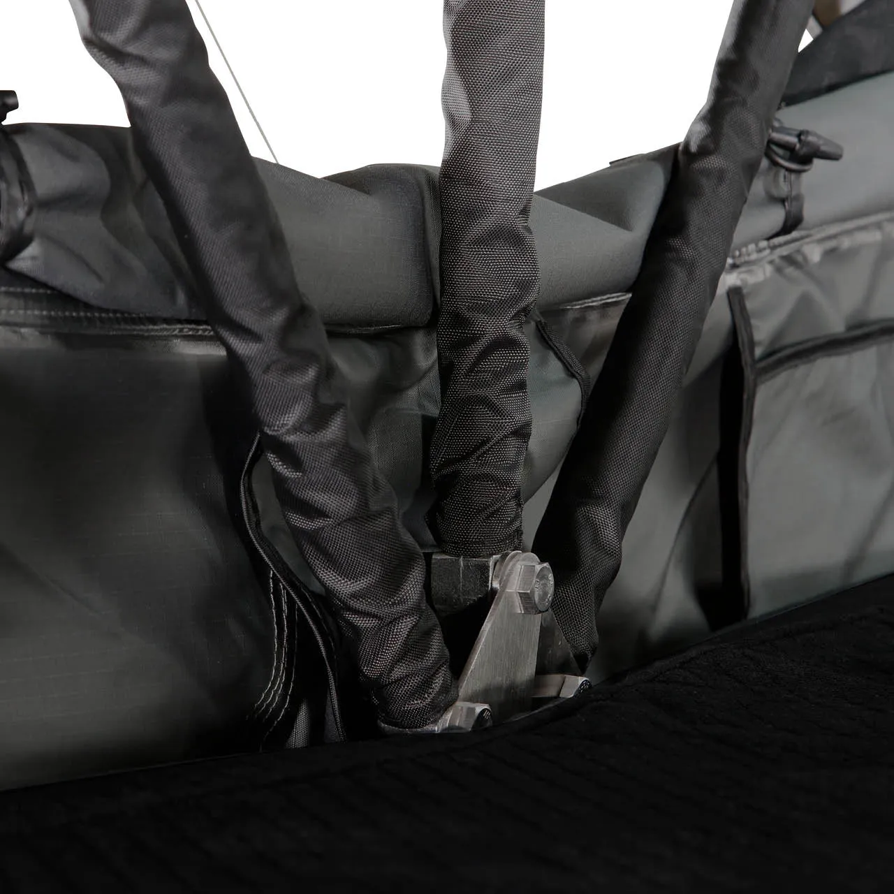 N3S Grey - Person, Top Body Nomadic 3 & Tent, Roof HD Fully integrated Soft Green All-inclusive Sided Rainfly