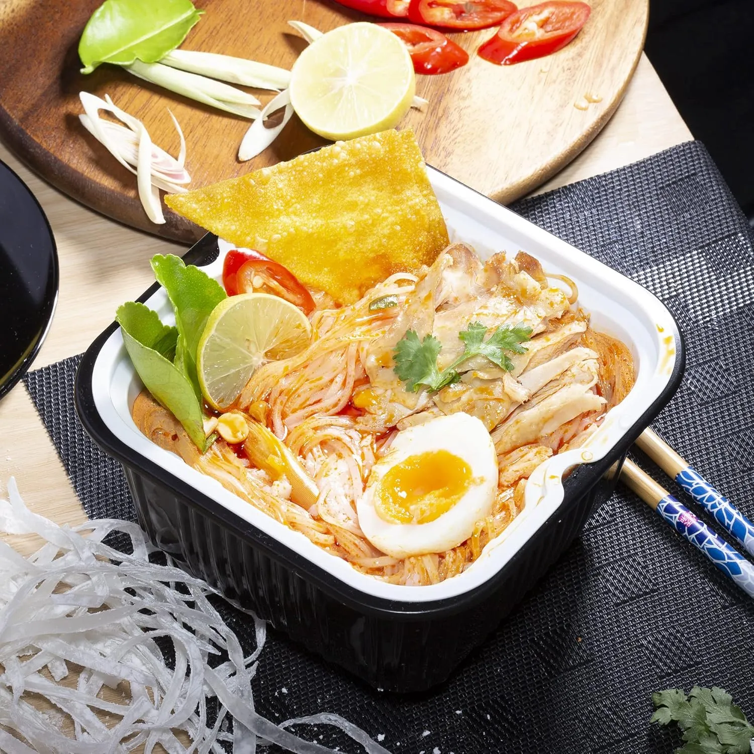 NATCHILL Chicken Flavor Tom Yum Self Heating Cup (Pack of 4) Instant Rice Noodles Soup, 11.96 Oz