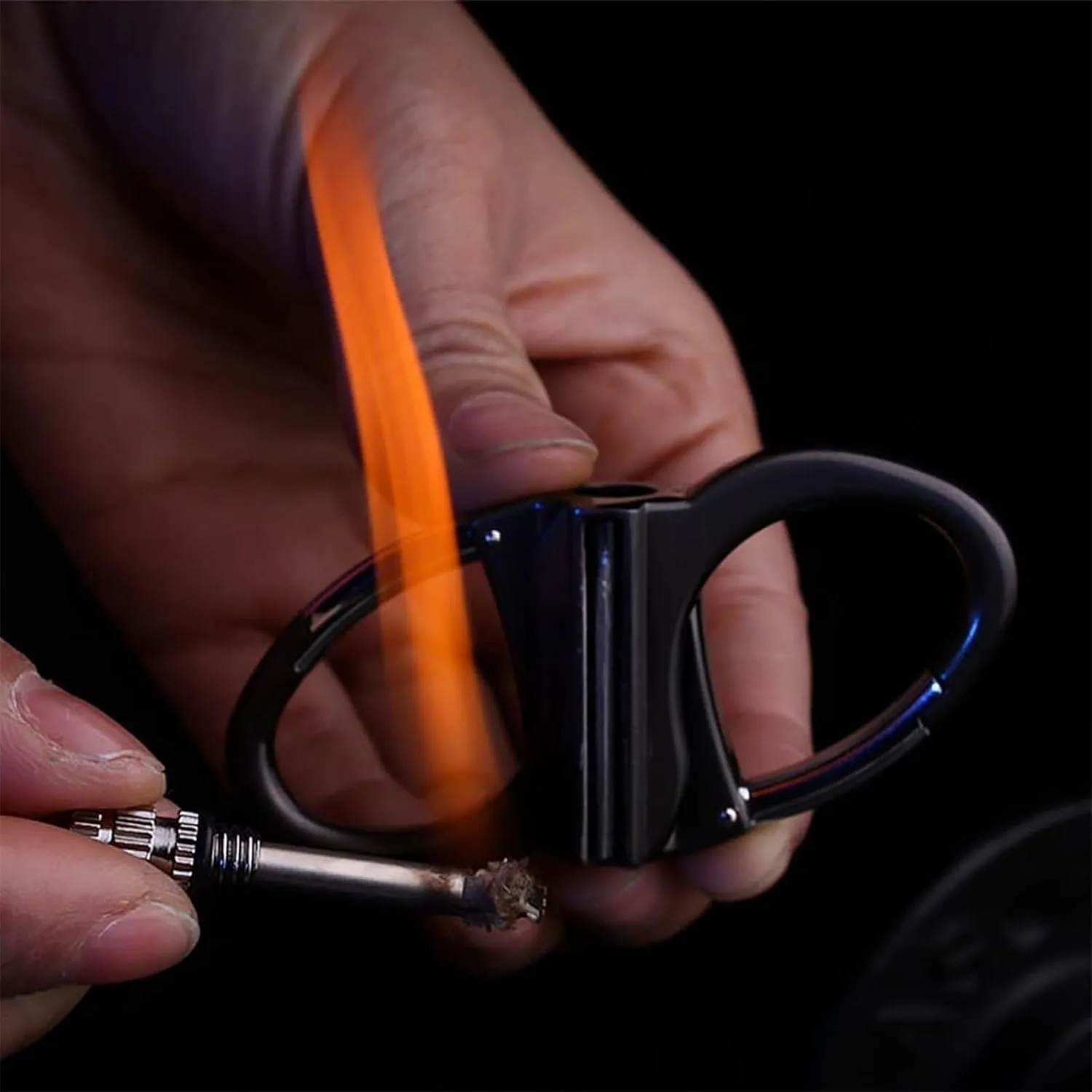 Pickelect Keychain, Keychain Lighter, Metal Match Mini, Reusable Fire Starter Mechanical Match, Multifunctional Adventure Lighter, Outdoor Emergency Light Equipment (2*Black)