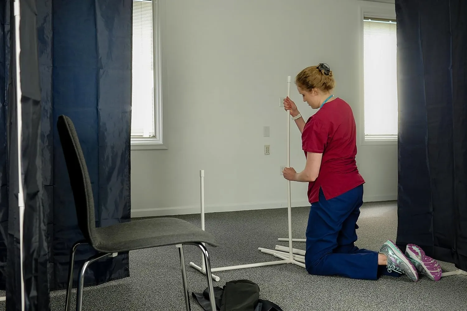 Portable Wall | 10 Pack | Dark Blue | Portable Room Divider | Privacy Screen | Room Divider for Education, Clinics, Biometric Screenings, Health Screenings and Travel | No Tools Required