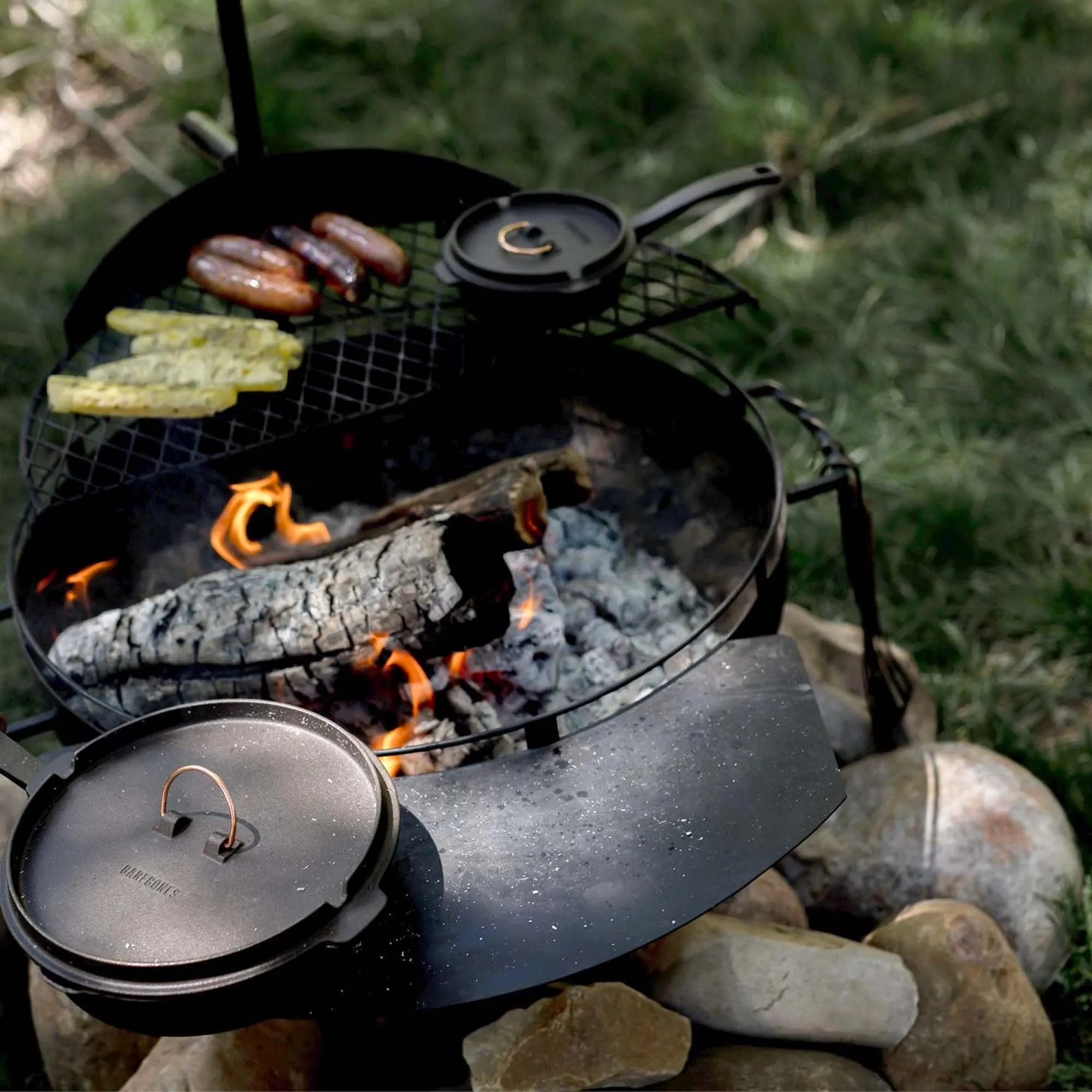 Rynx | Cowboy fire pit grill side table