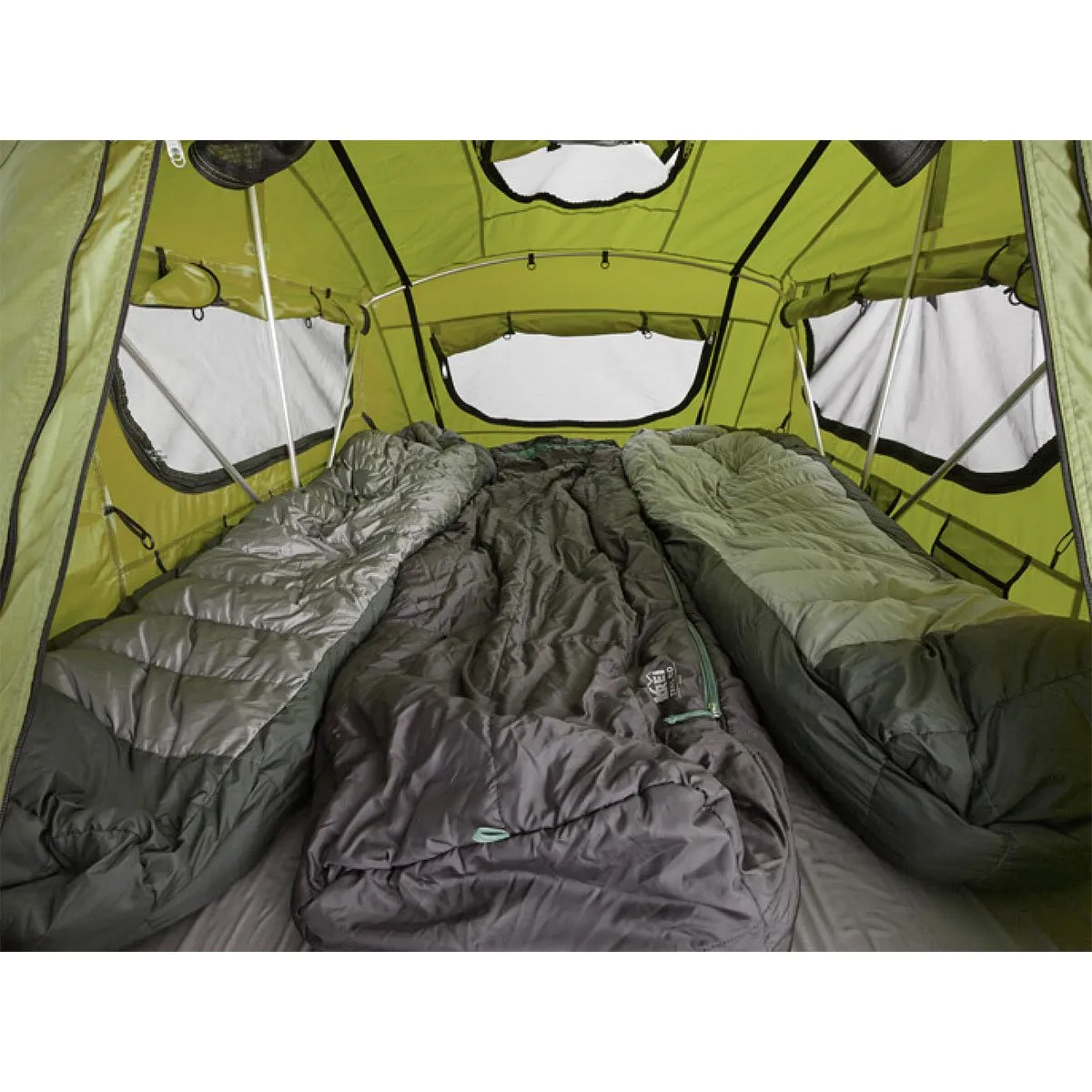 Skyrise Rooftop Tent by Yakima