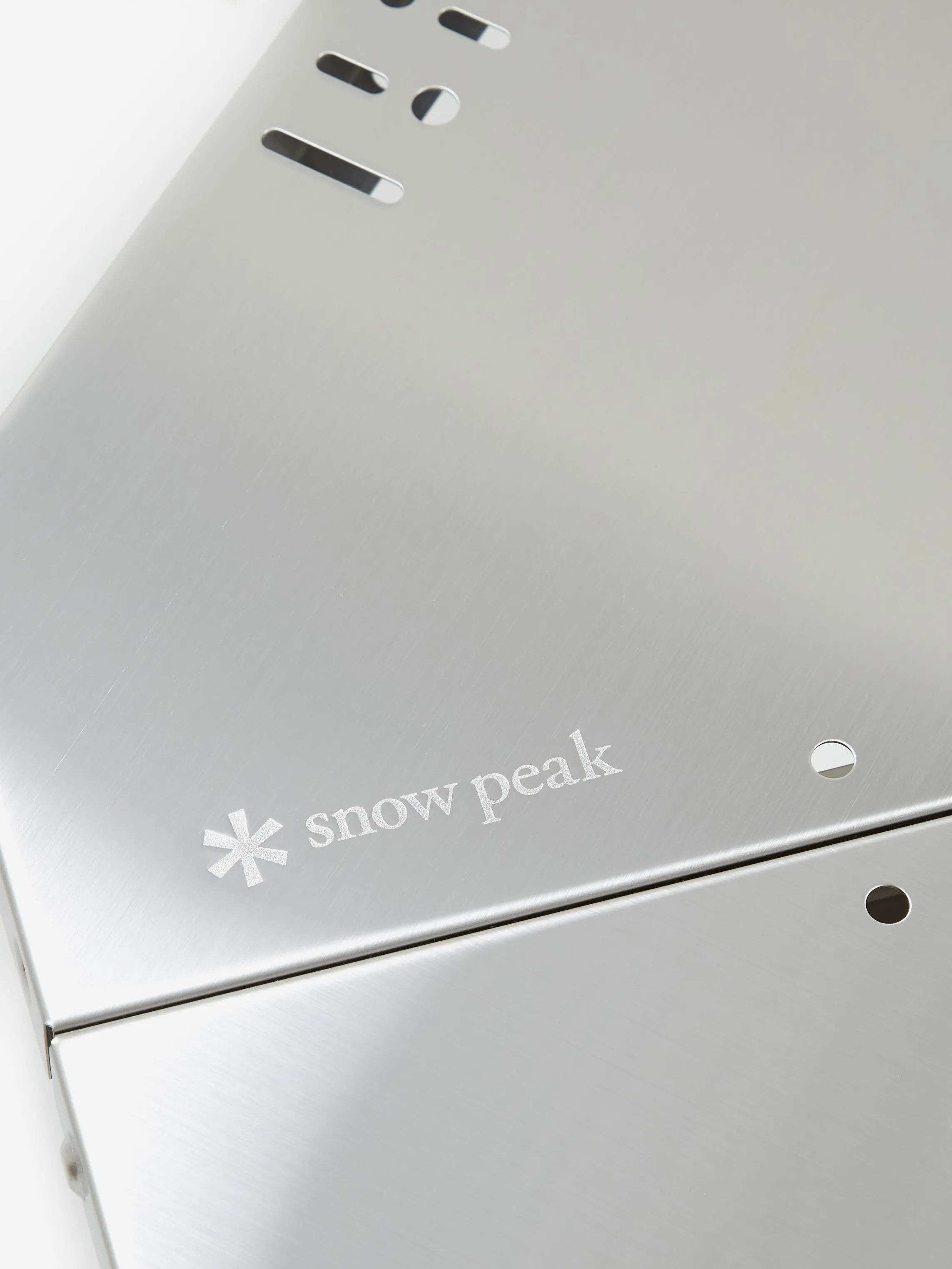 Snow Peak Jikaro Fire Ring Table - Silver