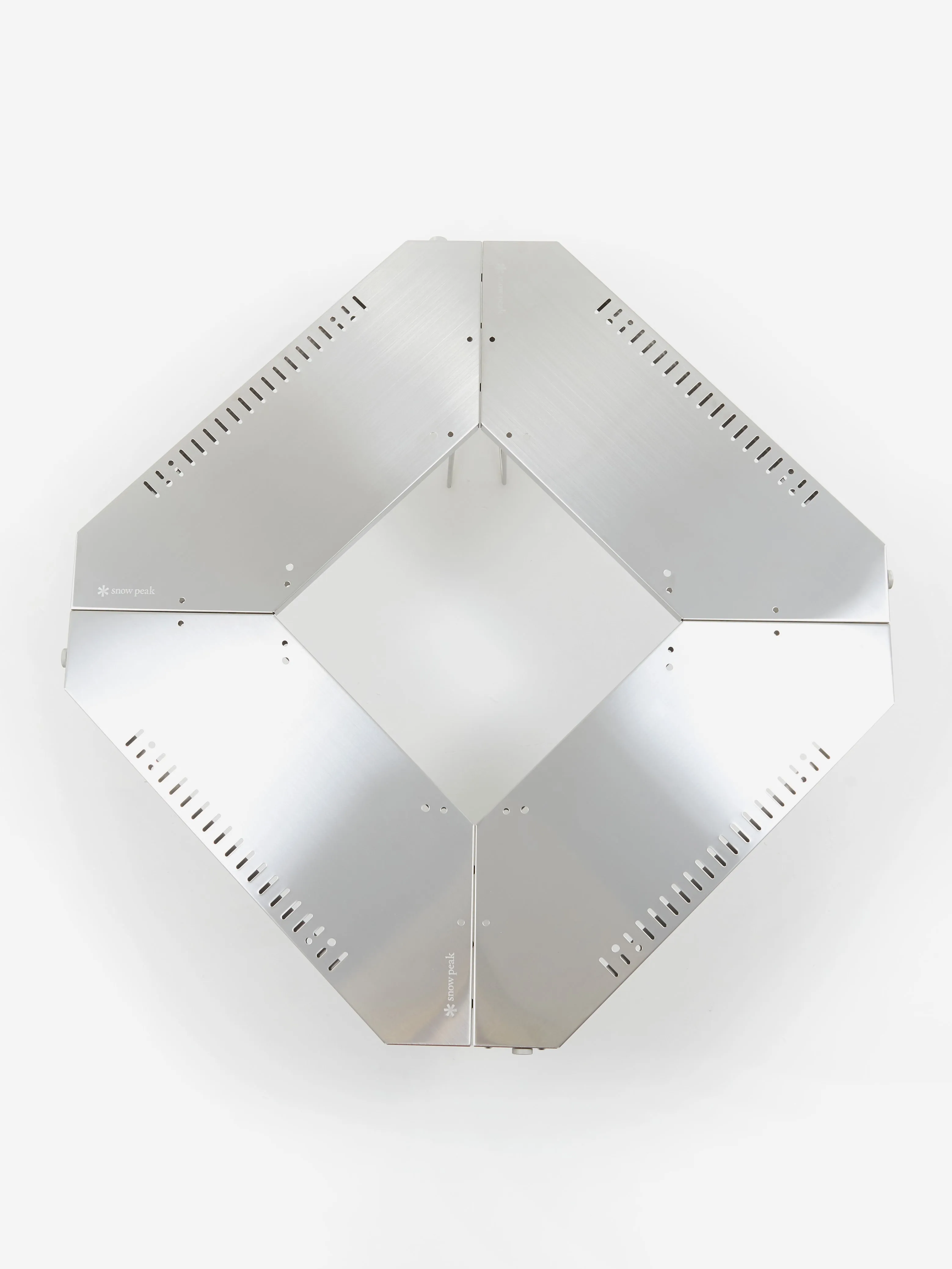 Snow Peak Jikaro Fire Ring Table - Silver