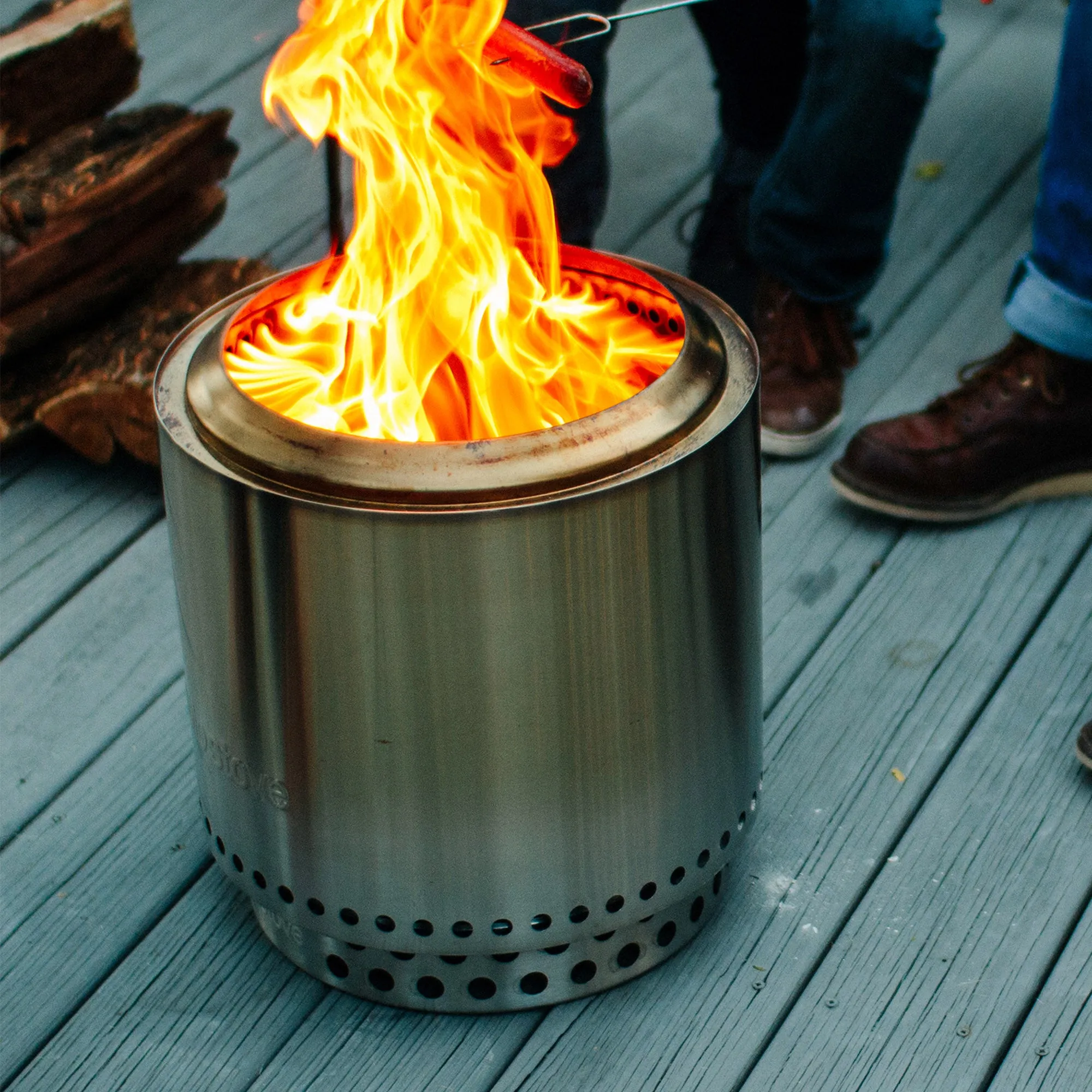 Solo Stove - Ranger   Stand 2.0 Fire Pit