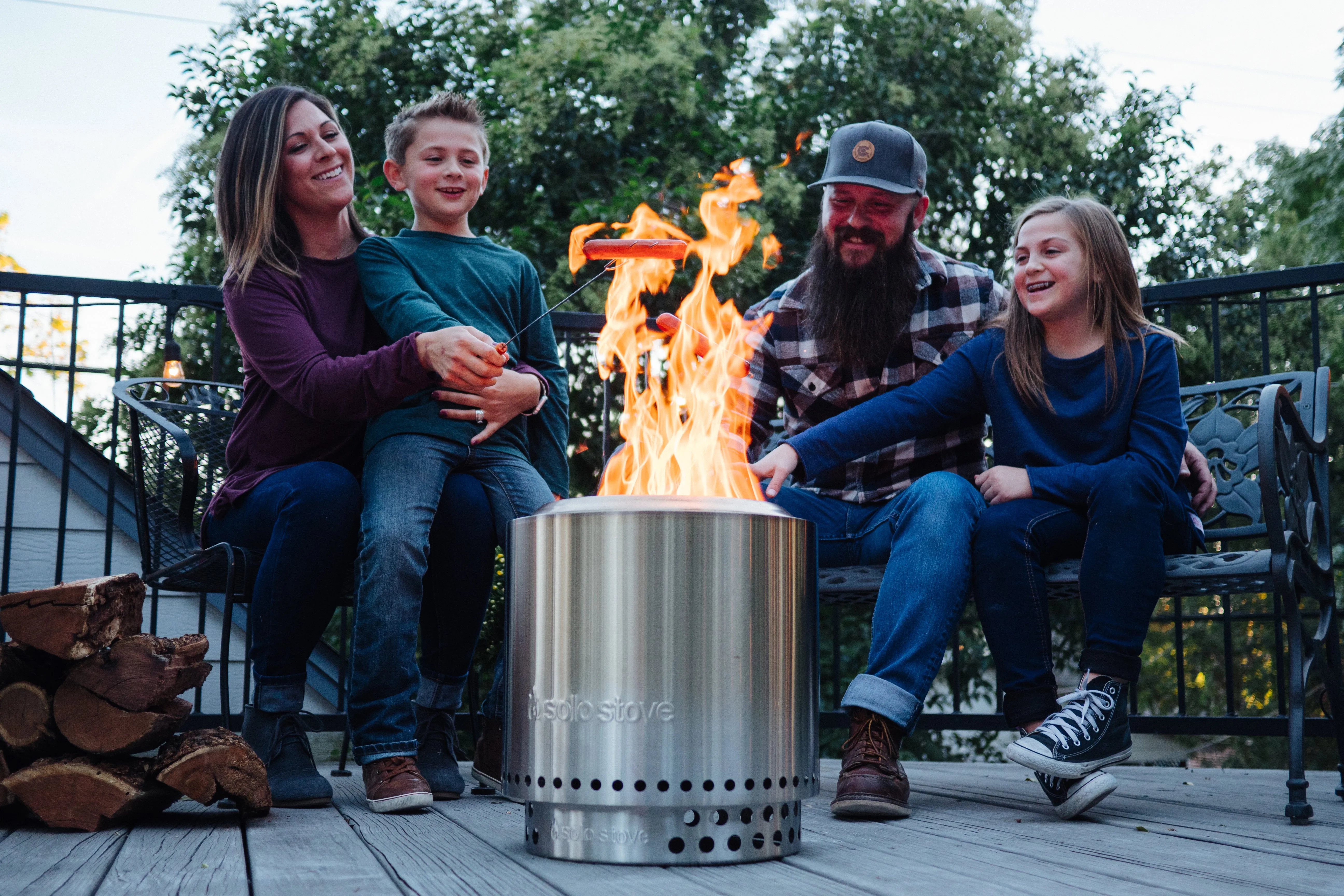 Solo Stove - Ranger   Stand 2.0 Fire Pit