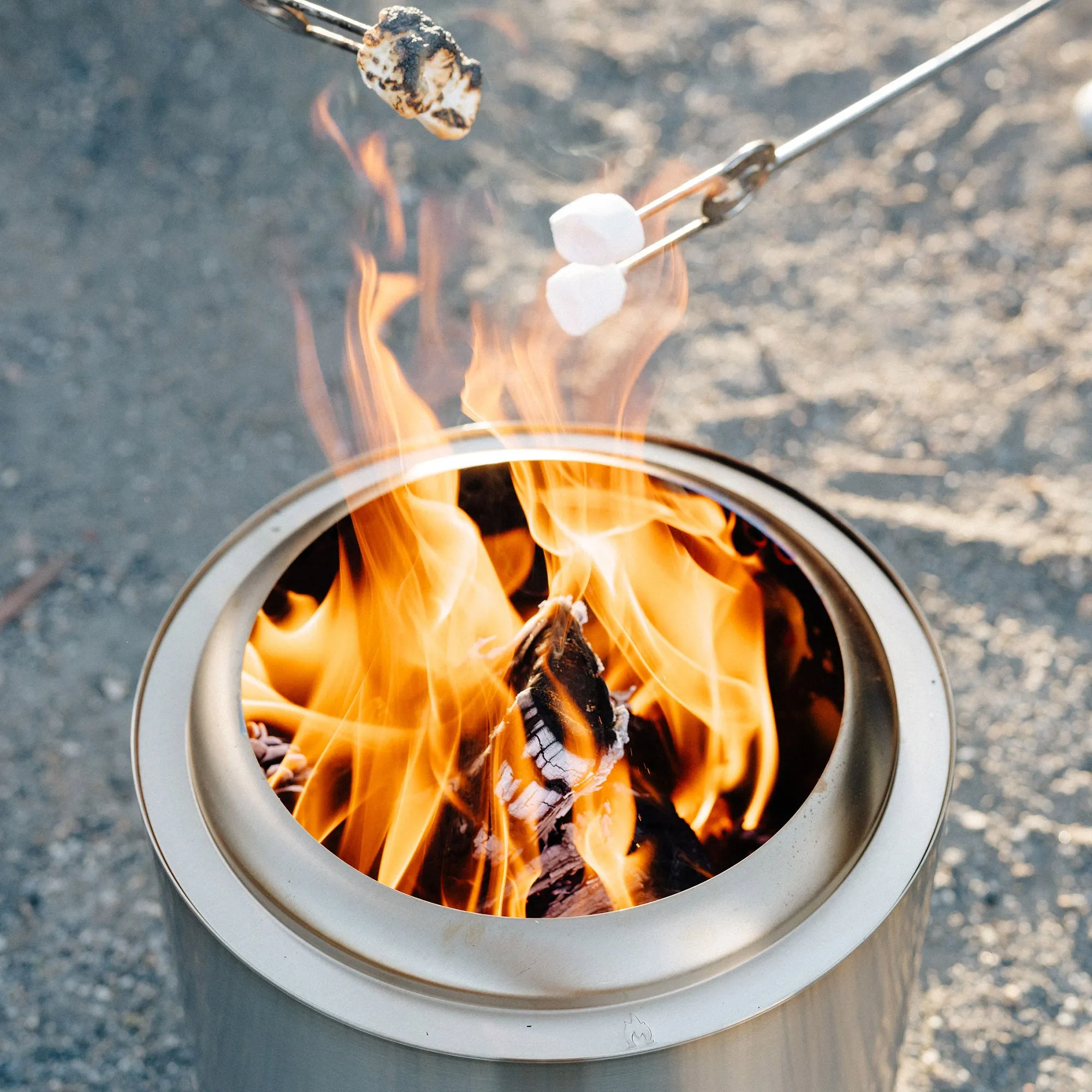 Solo Stove - Ranger   Stand 2.0 Fire Pit