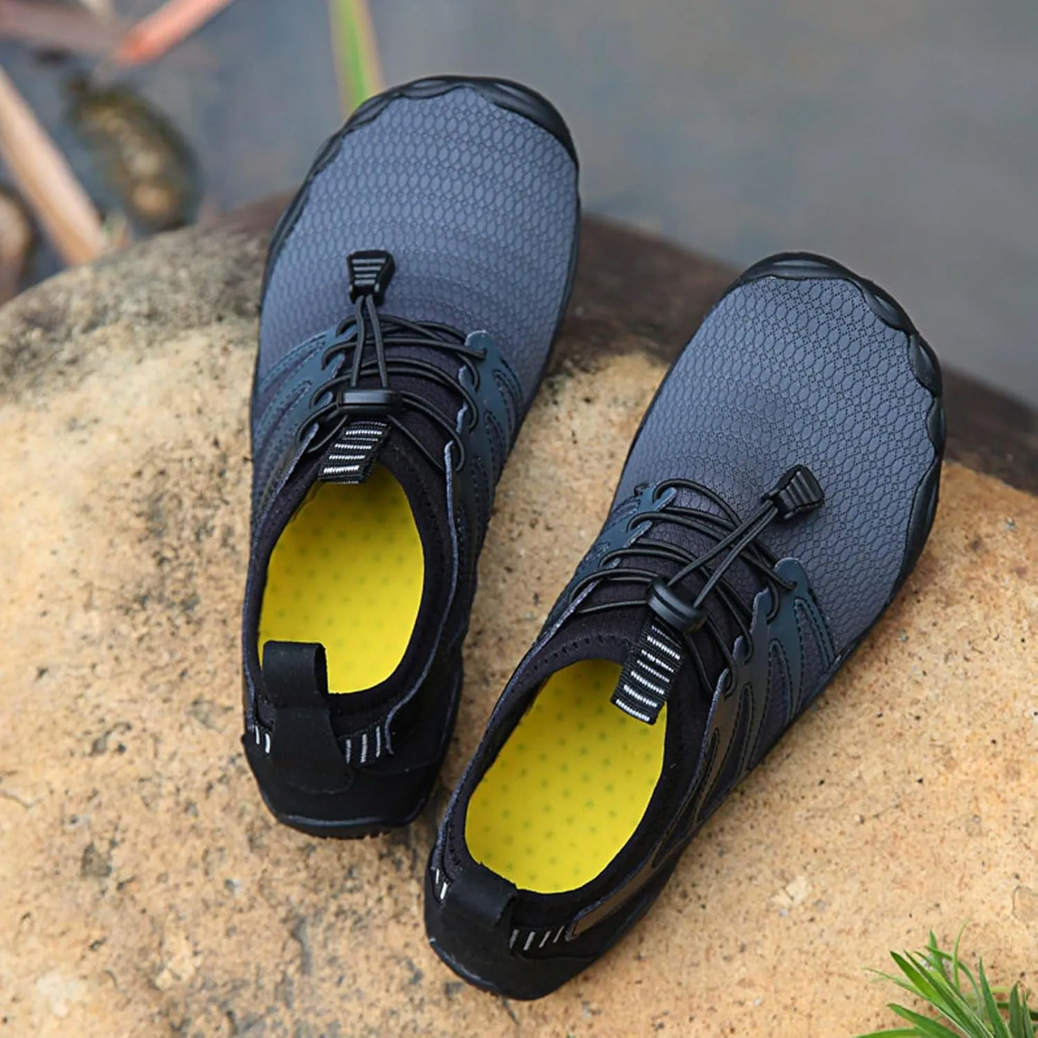 Unisex Walking Shoes Non-Slip Soft Bottom Fitness Dance Training Shoes Lightweight Barefoot Shoes Breathable Bicycle Shoes Outdoor Beach Swimming Water Shoes