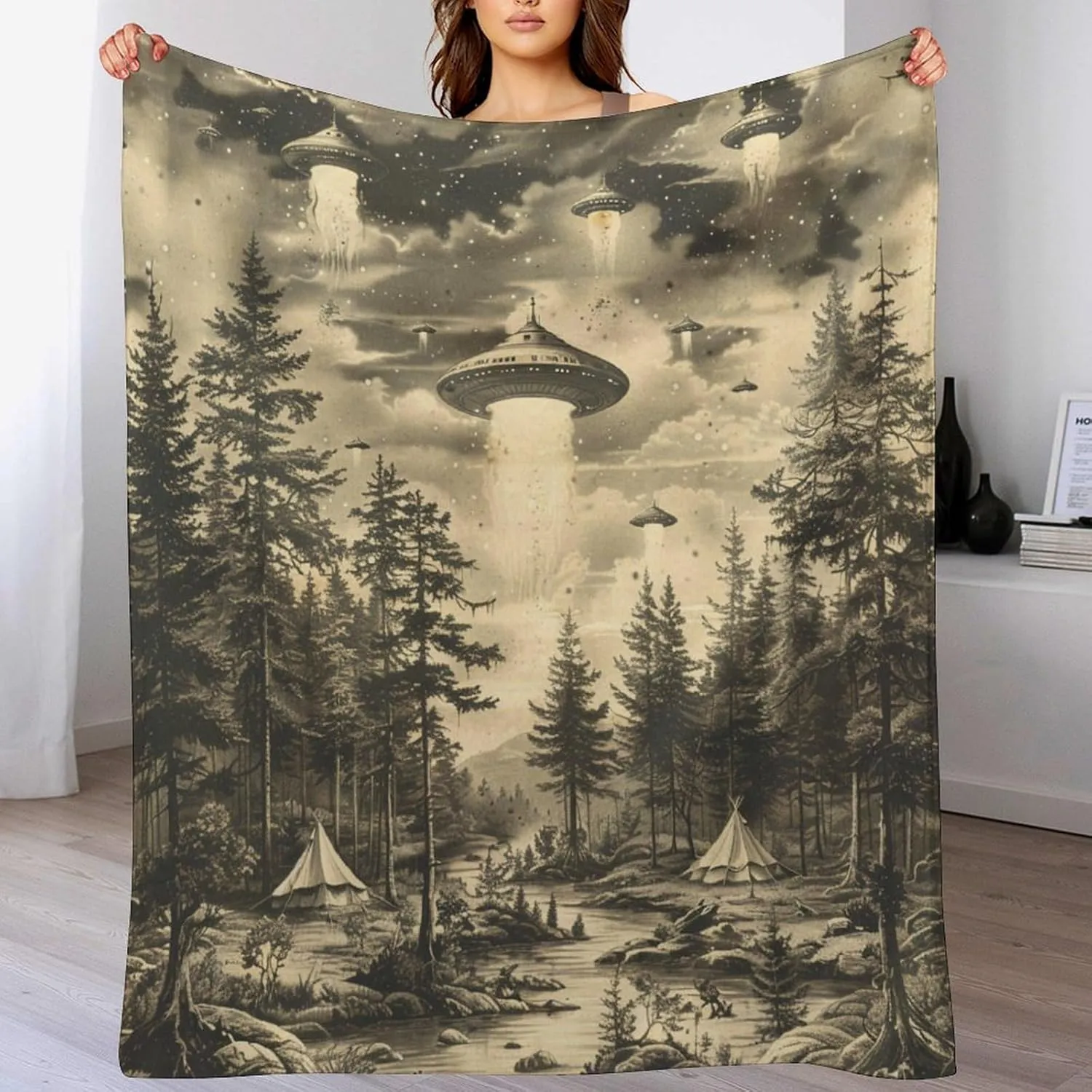Vintage Jungle Stream Flannel Throw Blanket, Soft Cozy Warm Fleece Fantasy UFO Camping Tent Blanket for Couch Sofa Bed, 50x70 Inch